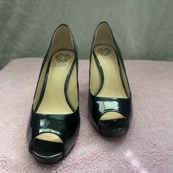 Vince Camuto Black Heels - Picture 2 of 6